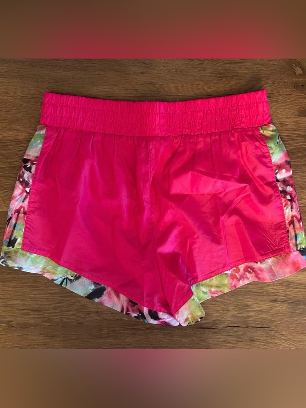 Juicy Couture Neon Pink Floral Athletic Running Shorts M